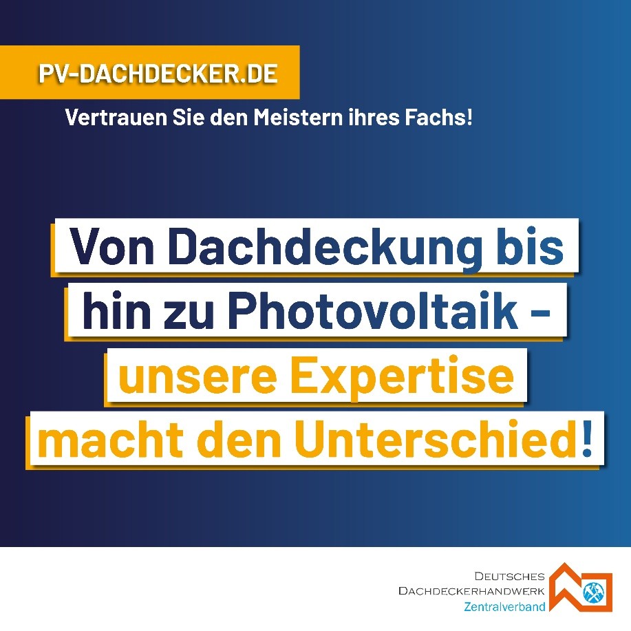 Dachdecker bei der Arbeit